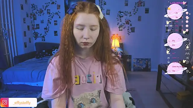 Snapshot of CallMeEffy1 chatting on October 19, 4:54 pm CallMeEffy1 online show from October 19, 4:54 pm