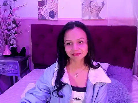 candysmitxxx online show from February 22, 12:46 am