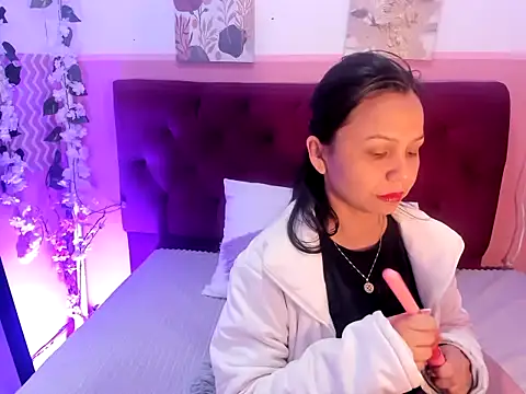 candysmitxxx online show from May 4, 3:32 am