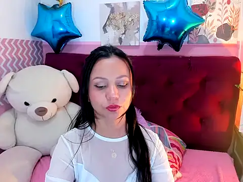 Snapshot of candysmitxxx chatting on October 4, 3:19 am candysmitxxx online show from October 4, 3:19 am