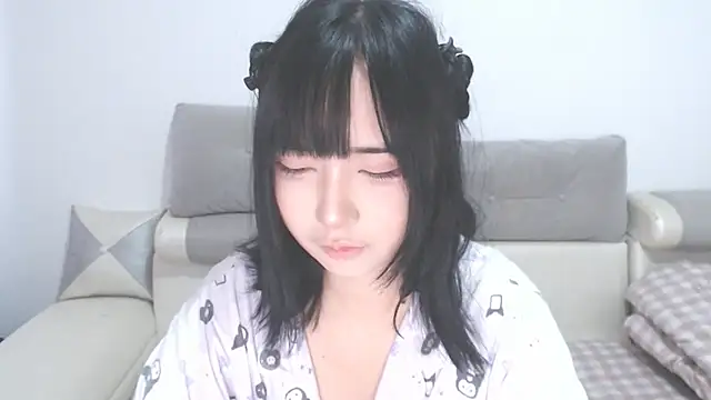 Snapshot of your_angela chatting on October 8, 10:06 am your angela online show from October 8, 10:06 am