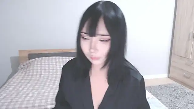 Snapshot of your_angela chatting on November 7, 1:26 pm your angela online show from November 7, 1:26 pm