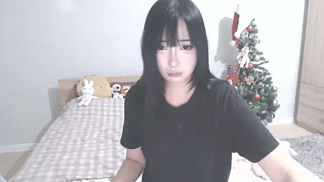 Snapshot of your_angela chatting on January 13, 7:18 pm your angela online show from January 13, 7:18 pm