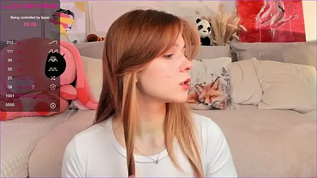 Frau Lina online show from November 1, 2:11 pm