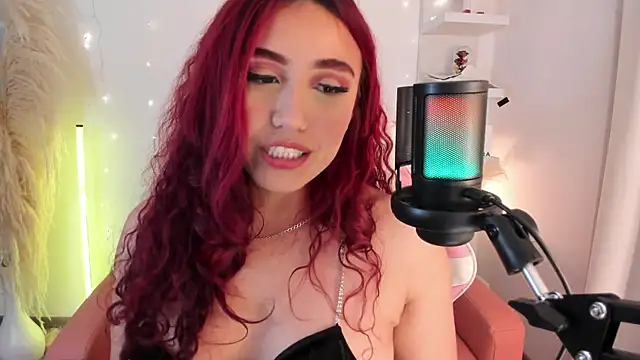 veronicaxx69 online show from July 14, 2:38 am