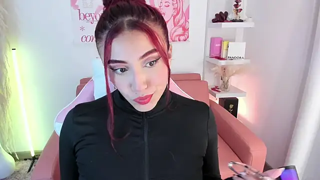 veronicaxx69 online show from March 30, 1:18 am
