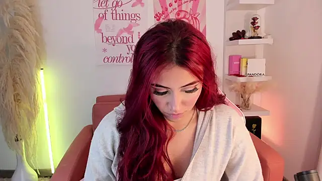 veronicaxx69 online show from April 5, 1:34 am