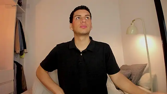 Curlblue online show from March 30, 2:13 am