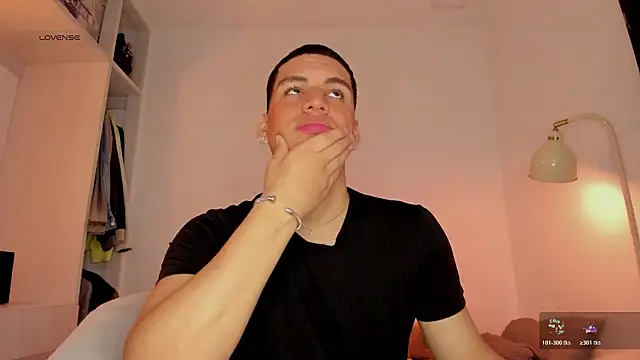 Curlblue online show from March 5, 7:49 am