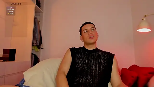 Curlblue online show from March 8, 2:26 am