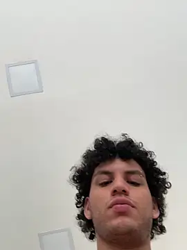 Snapshot of Curlblue chatting on November 25, 5:46 pm Curlblue online show from November 25, 5:46 pm