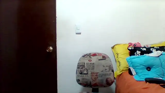 Snapshot of Alisson_brand chatting on March 5, 4:24 pm Alisson brand online show from March 5, 4:24 pm