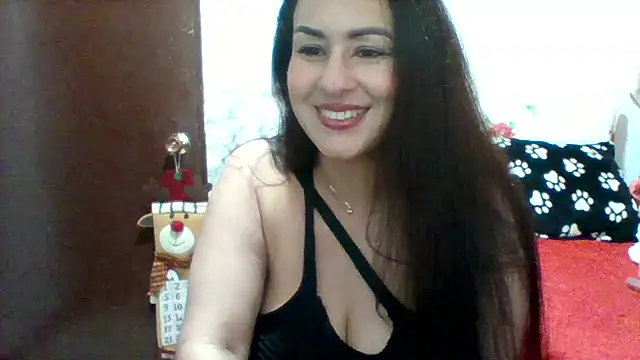 Snapshot of Alisson_brand chatting on November 22, 6:07 pm Alisson brand online show from November 22, 6:07 pm