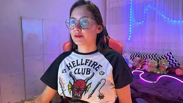 Lua34682 online show from October 1, 7:07 pm