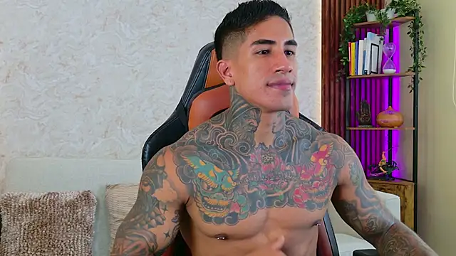 AdanReilly online show from November 8, 2:20 pm