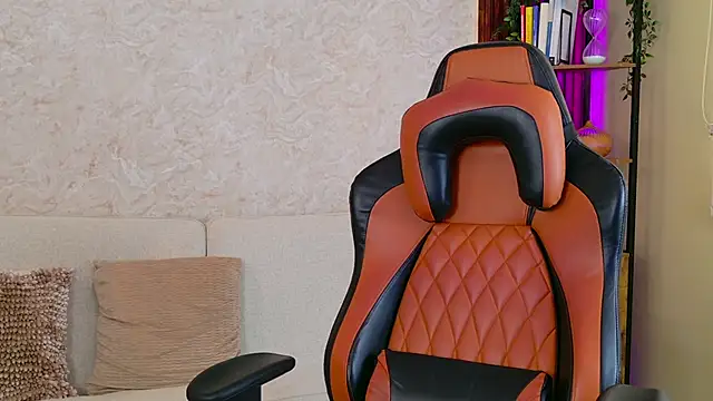 AdanReilly online show from November 23, 3:00 pm