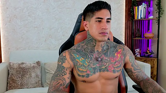 AdanReilly online show from March 29, 3:57 pm