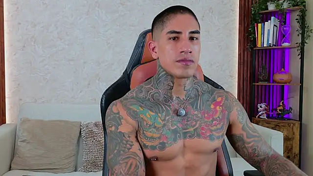 AdanReilly online show from April 15, 3:49 pm