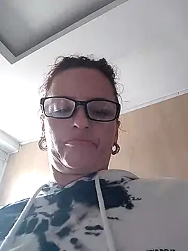 CioniWeiss online show from November 5, 8:34 pm