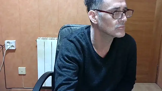 Lia Y PatrickX online show from November 2, 8:58 pm