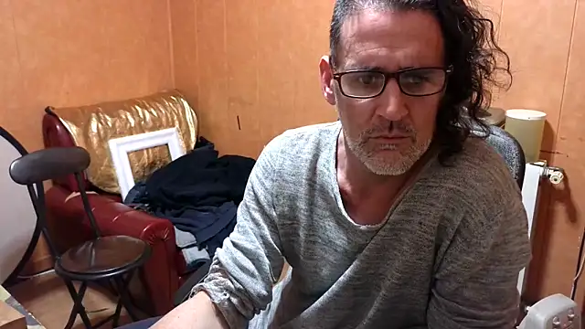 Lia Y PatrickX online show from November 11, 2:17 am