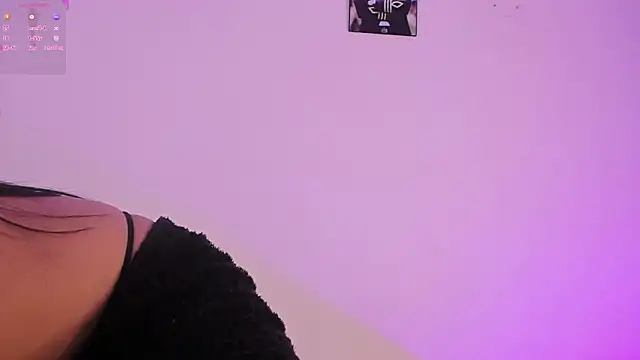 Snapshot of Maggie_1 chatting on January 14, 12:03 am Maggie 1 online show from January 14, 12:03 am