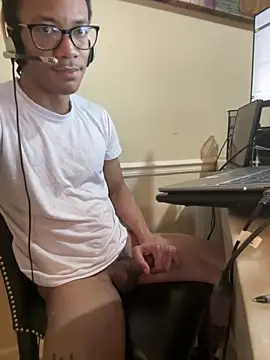 PlaywithSnM online show from March 9, 3:15 pm