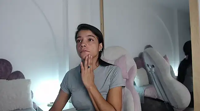 Hellen  4master online show from February 9, 11:14 am