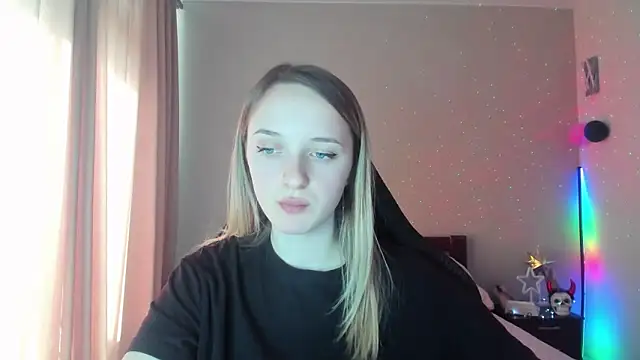 Snapshot of RouseReed chatting on March 21, 1:34 pm RouseReed online show from March 21, 1:34 pm