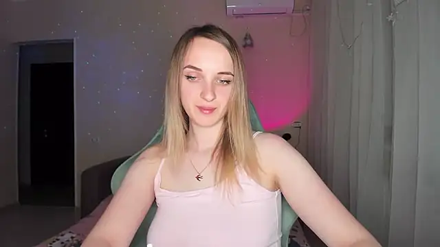 RouseReed online show from March 30, 8:43 pm