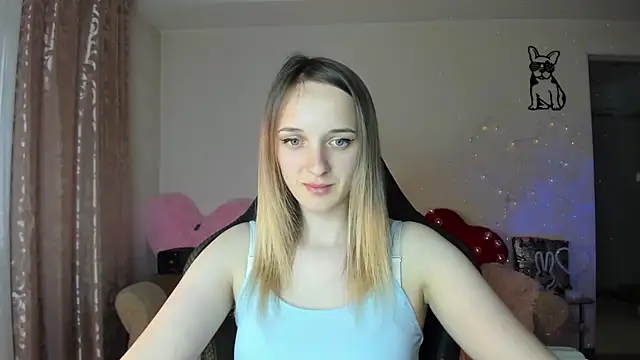Snapshot of RouseReed chatting on May 8, 12:20 pm RouseReed online show from May 8, 12:20 pm