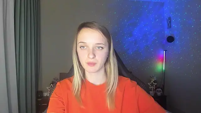 Snapshot of RouseReed chatting on March 10, 4:35 pm RouseReed online show from March 10, 4:35 pm