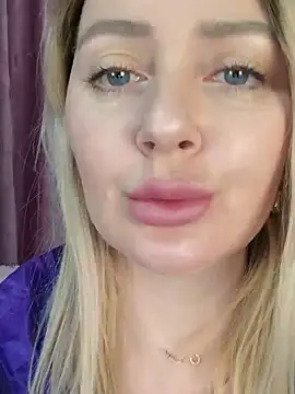 LadyLolyPop  online show from May 1, 1:32 am