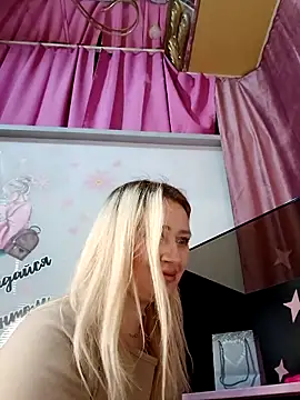 LadyLolyPop  online show from March 15, 3:46 am