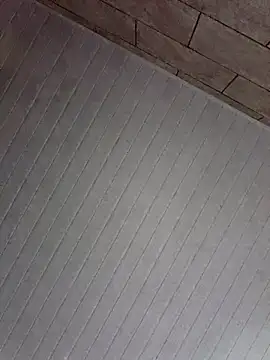 Snapshot of By_Aninha chatting on February 1, 8:34 am By Aninha online show from February 1, 8:34 am