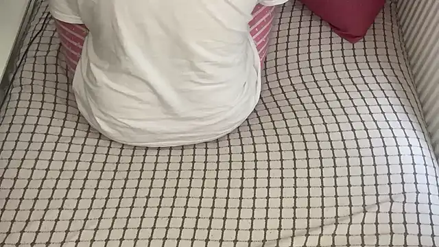 Snapshot of Ceyceys chatting on December 19, 10:39 am Ceyceys online show from December 19, 10:39 am