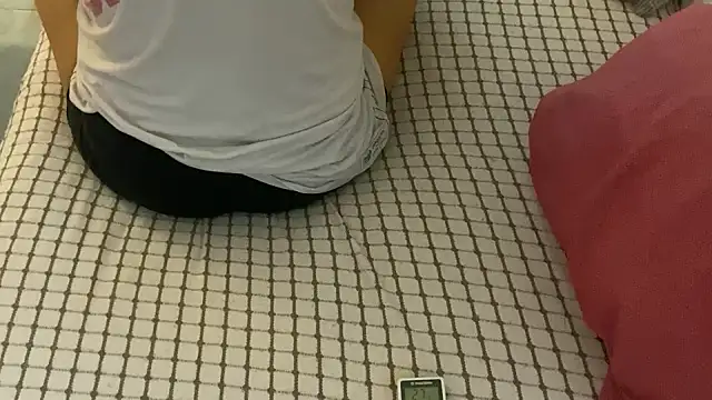 Ceyceys online show from October 7, 8:04 am