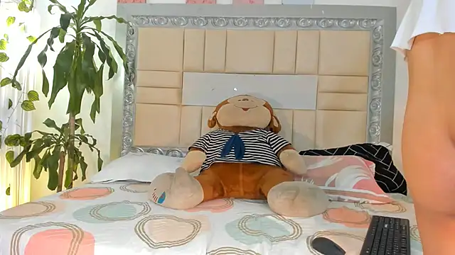 GingerDollx online show from December 15, 8:14 pm