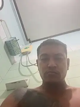 Snapshot of Littlecock1992 chatting on March 14, 10:38 pm Littlecock1992 online show from March 14, 10:38 pm