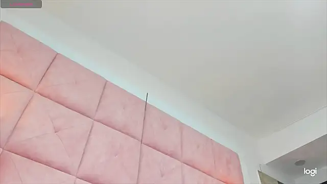 Snapshot of charlotte01__ chatting on March 11, 1:12 pm charlotte01   online show from March 11, 1:12 pm