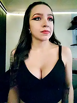 Paudelatorre online show from March 1, 9:15 pm