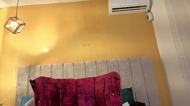 lexyfyre online show from March 25, 12:37 pm