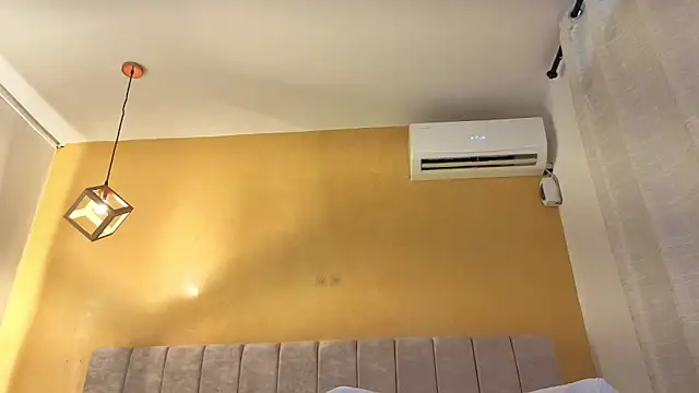 lexyfyre online show from March 12, 12:31 pm