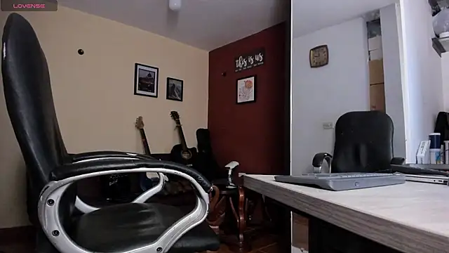 thesexlawyer1 online show from March 20, 2:45 am