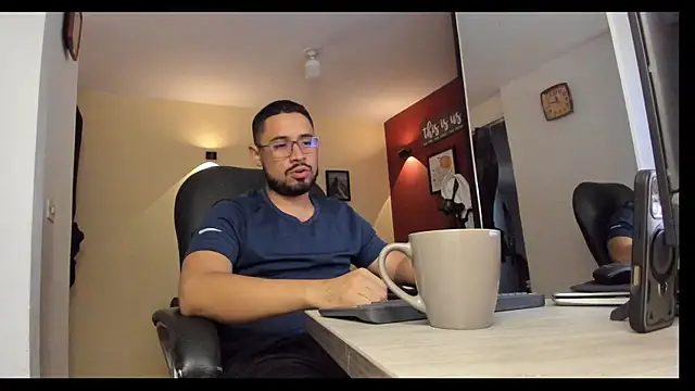 thesexlawyer1 online show from December 17, 3:00 am