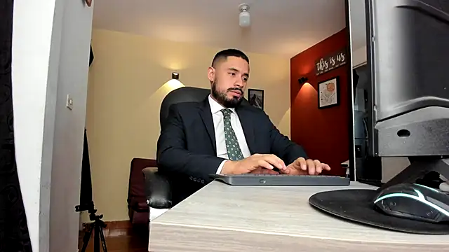 thesexlawyer1 online show from May 17, 3:39 am