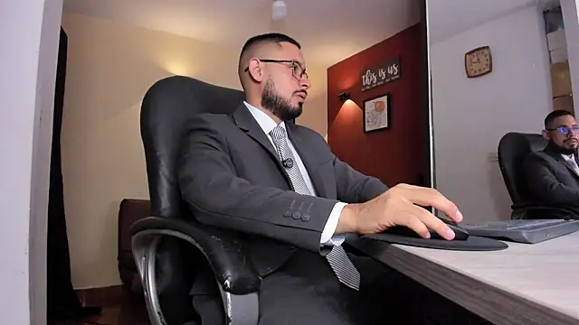 thesexlawyer1 online show from March 29, 4:47 am