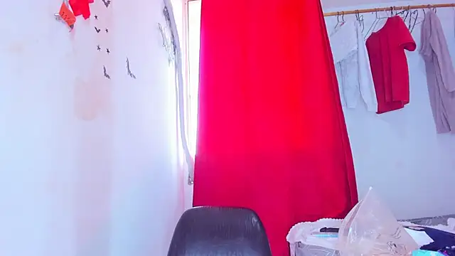 Emily Coper18 online show from January 6, 1:59 pm