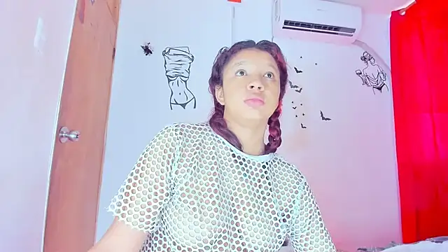 Emily Coper18 online show from January 18, 2:09 pm