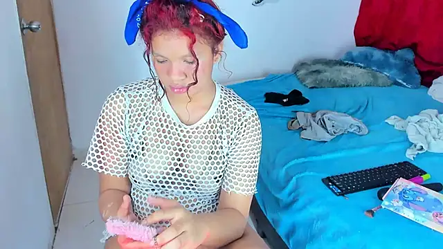 Emily Coper18 online show from October 4, 1:18 am